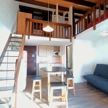 公寓 Duplex Front De